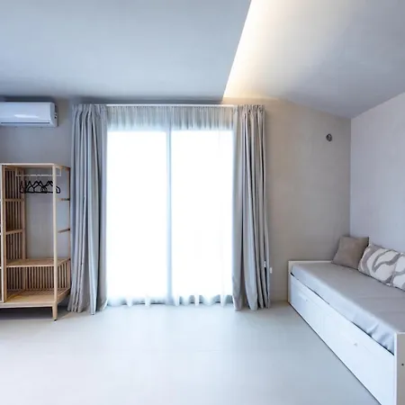 Konukevi Oikos 4*